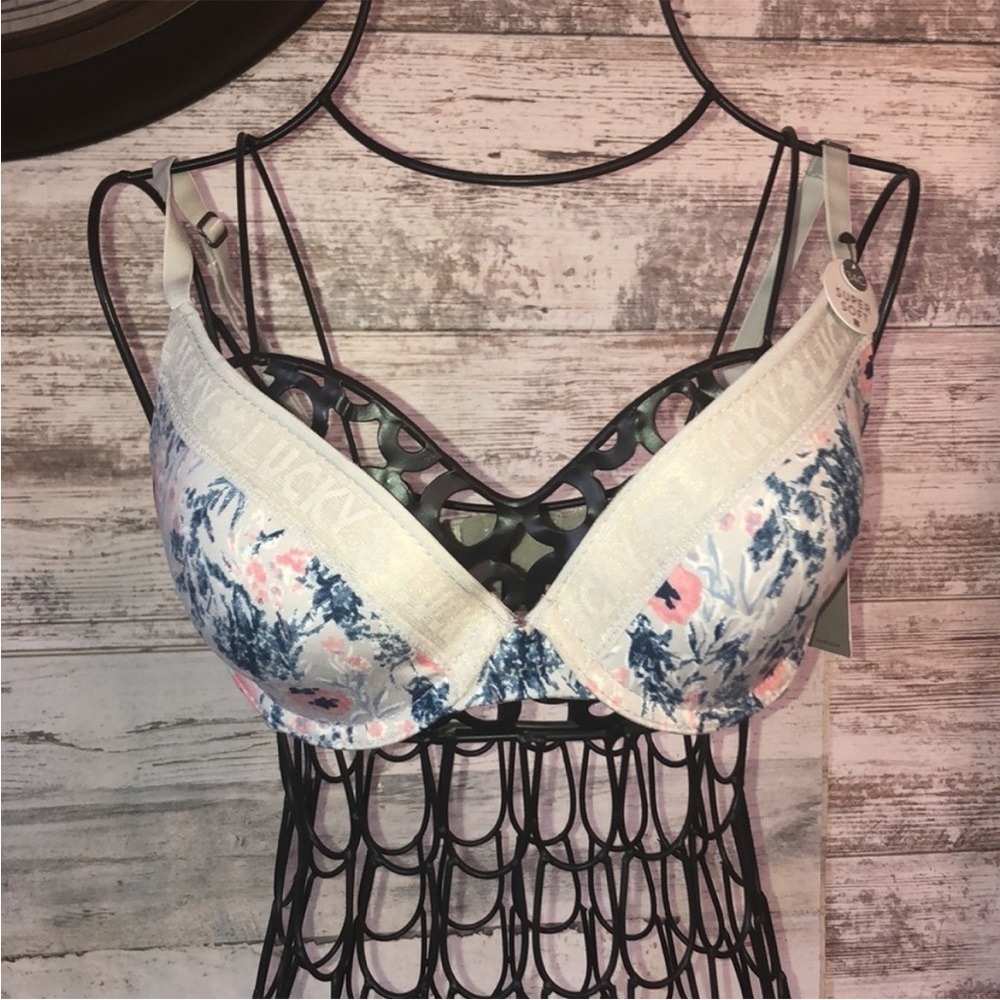 Lucky brand floral bra size 34C floral adjustable bra intimate wear standard bra